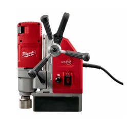 Taladro de Base Magnética de 1-5/8" MILWAUKEE – 4272-21