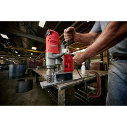 Taladro de Base Magnética de 1-5/8" MILWAUKEE – 4272-21